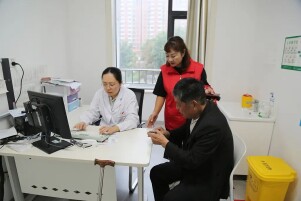 陪诊国标即将实施，谁能陪诊、能做什么？