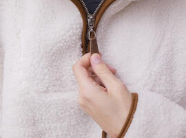 摇粒绒衣服洗一次会释放70万根微塑料？还能放心穿吗？
