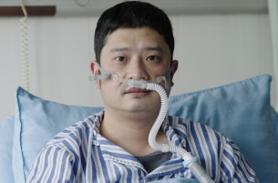 对话当事人 | 浓烟中逆行救51人，湘警刘海洋：我只是穿了警服的普通人