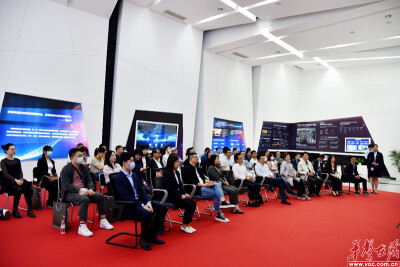 武汉商协会·跨境贸易协会资源对接会圆满成功