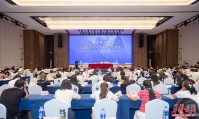 望城区民政局举办儿童督导员、主任培训班