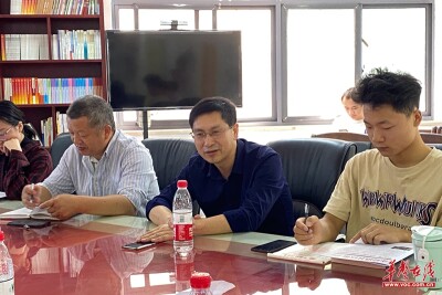 让社区人写社区事 聚社区智办社区报