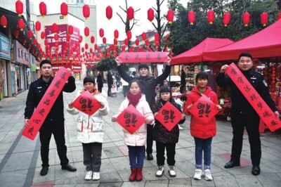迎接龙年新春 发力禁毒宣传