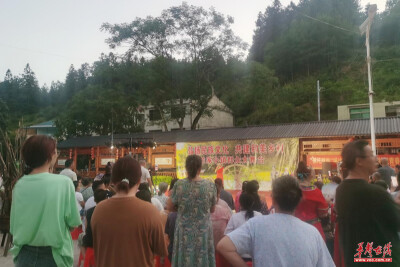 邵阳寨市乡：创建“群众大舞台” 共享农村新生活