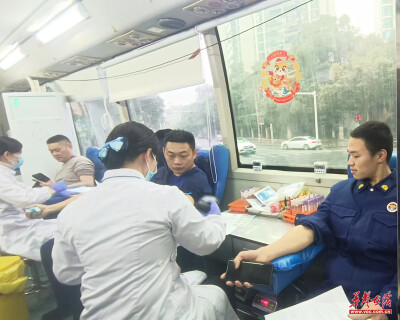 车站北路社区：迎春送暖献热血 爱心汇聚传希望