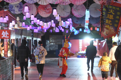 窑湾老街夜色美