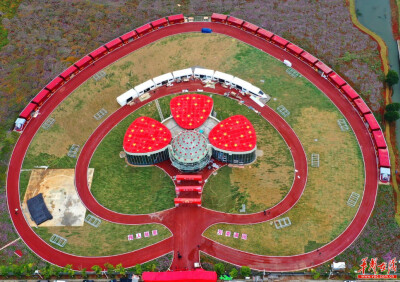 [一周湖南]2022中国红色旅游博览会举行 5家湘企上榜全球工程机械50强