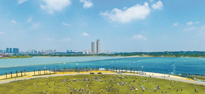 [一周湖南]湖南4县(市)上榜“2023赛迪百强县” 中国“新蛙王”覃海洋创造历史