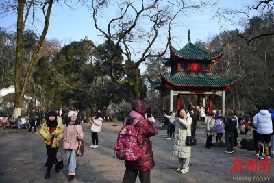 岳麓山景区有序恢复开放