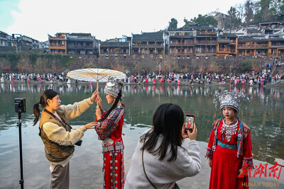 凤凰古城旅拍热