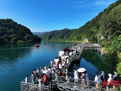 畅游清凉东江湖