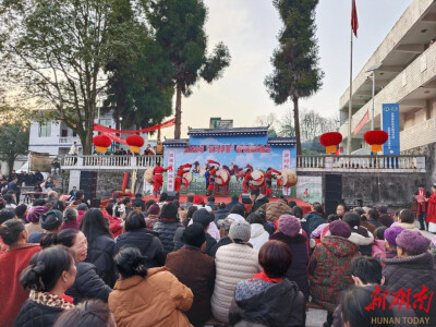 花垣县长乐乡跃马卡村春节文体活动精彩纷呈