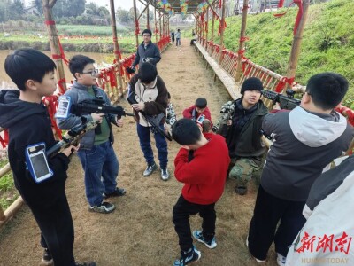 “战斗”吧少年！雁峰区花溪山林真人CS火热开战