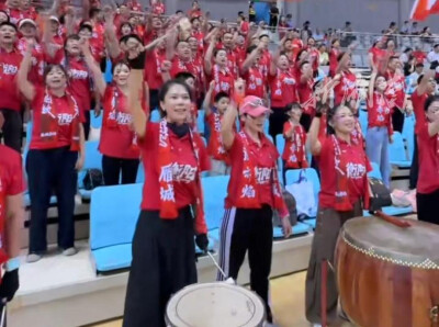 “湘BA”衡阳队主场迎战益阳队 快来围观球迷花式应援！
