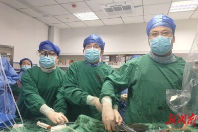 80岁老人心脏近乎“停摆”，益阳市中心医院多学科协作靠硬技术“妙手回春”