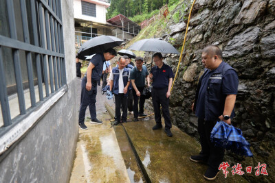 周振宇赴桃源县督导检查防汛备汛