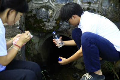 湖南工学院实践团赴隆回县尖山村开展耕地生态专项调研