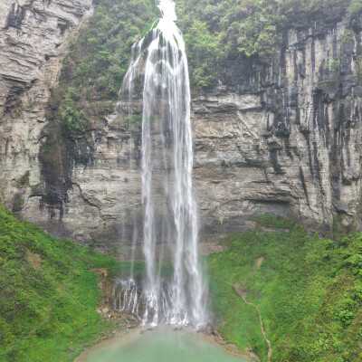 AI游矮寨奇观旅游区｜夏季太热？假如矮寨奇观景区一夜冰冻……