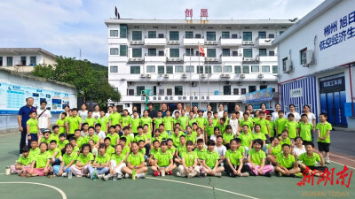 耕劳启智探科创，良田小学走进科普劳动实践基地