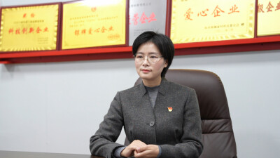 榜样力量·“两优一先”风采展 |詹鲜丽：纤纱绽芳华