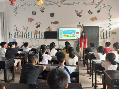 张谷英镇：暑期公益小课堂 守护少年多彩假期