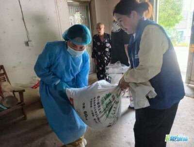 为独居长者“搭把手”，一抹“养老蓝”温暖汨罗乡村