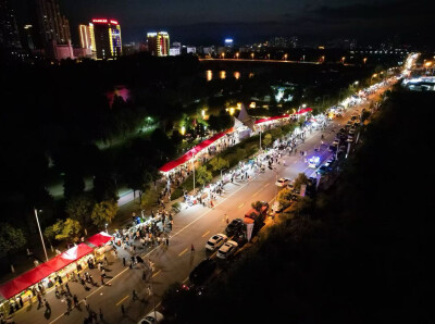 零成本轻运营 平江点亮县域夜经济烟火