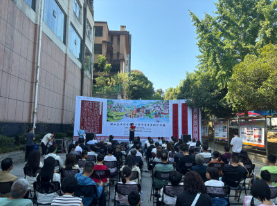 湘西州首届中小学生书法美术作品展开幕，222件佳作集中亮相