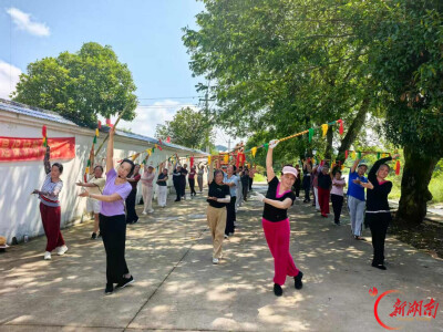 慈利县许家坊土家族乡：党群服务有温度 守护“一老一少一妇”平安幸福