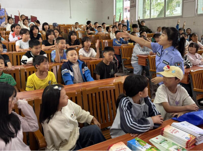 吉首市矮寨镇这堂法治课教孩子勇敢说“不”