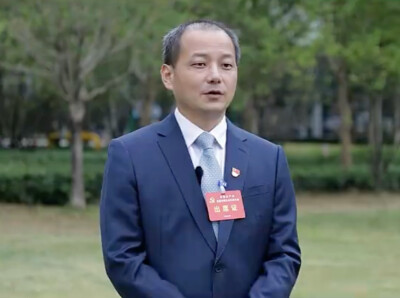 桃源县委书记欧兵波：坚定不移抓产业挖增量、抓安全护稳定、抓生态守底线、抓实事惠民生、抓党建强根基，真抓实干、砥砺奋进，推动市党代会确定的各项目标任务在桃源高效落地、结出硕果