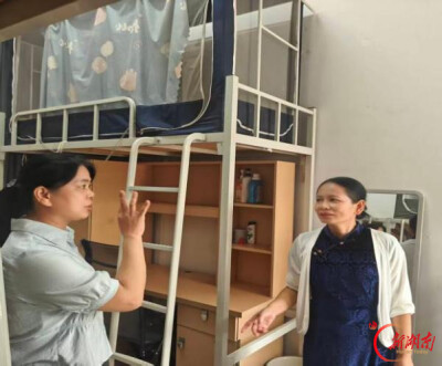 心系学子成长 共话育人担当——南华大学研究生工作部赴南华医院走访座谈，倾听学子心声助力成长成才