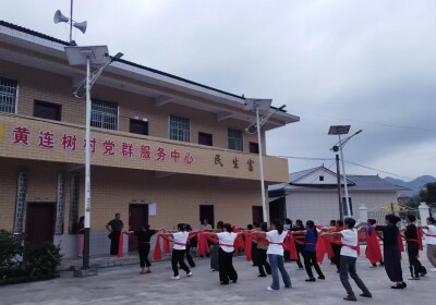 党群阵地“活”起来 广场舞“舞”出乡风文明新气象
