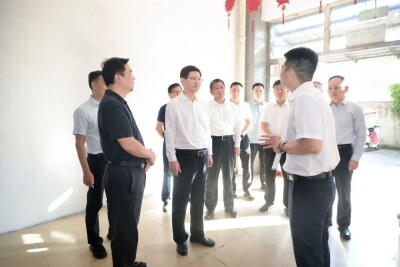 阚保勇调度重点信访事项并开展接访工作