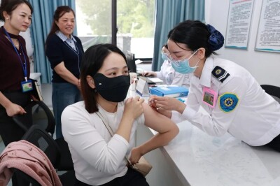 湘潭市中心医院成人预防接种门诊开诊