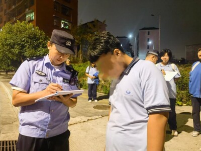 聚焦校园护平安 开展节前道路交通专项整治