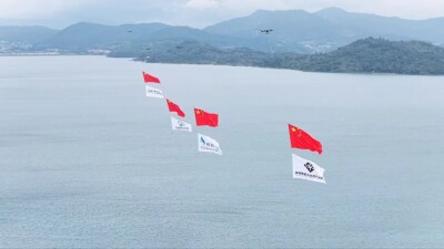国庆首日东江湖：红旗漫卷处，家国同欢时