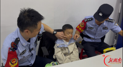 国庆假期头两日，这个警务室好热闹！