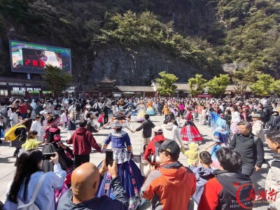 “十一”乐游张家界丨张家界天门景区：非遗奇妙游系列主题活动吸引八方游客