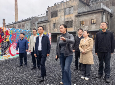 何恩广调研文旅消费等工作并看望一线当班人员