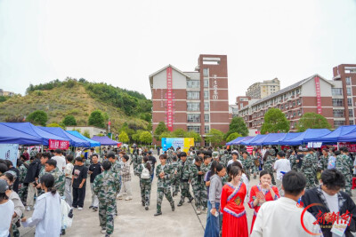 青春集结！张家界航院团学社团纳新游园会火热开启