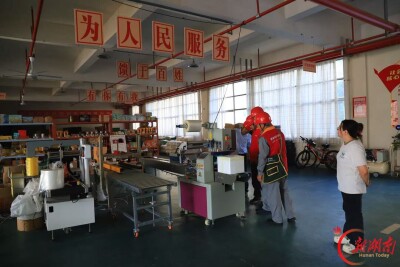 “电骡子”护航石门柑橘产销两旺