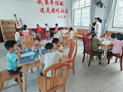 宜章县长村乡：方寸阵地焕新颜 服务群众“零距离”