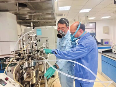 把新材料“炼”成中国答案