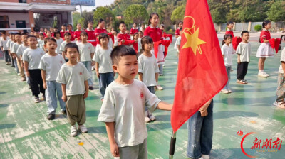 红领巾闪耀校园！石鼓区朝阳小学举行新队员入队仪式