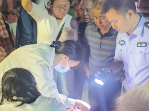 七旬老人深山失联，花垣公安紧急搜寻成功救人