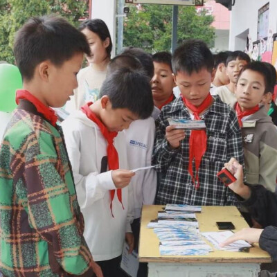 麻阳联合贵州碧江区开展网络安全与网络普法宣传活动
