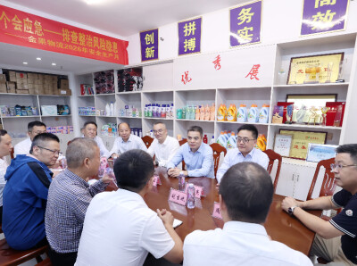 王建球走访调研企业