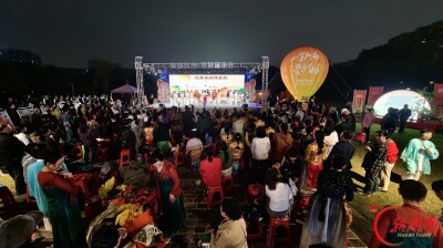 最美夕阳红！常德国企退休职工载歌载舞贺重阳