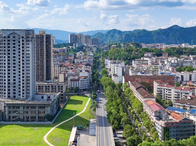 废弃工地“变身”口袋公园 泸溪县盘活闲置地块增添城市绿色活力